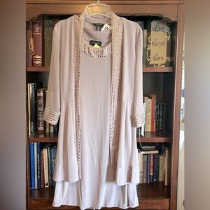 Classy Chic Mother of the Bride or Groom